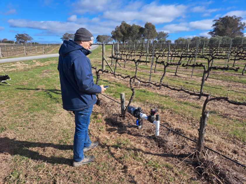 Long Rail Gully Wines is 1st vineyard to install the Tempus Ag battery controllers in Australia